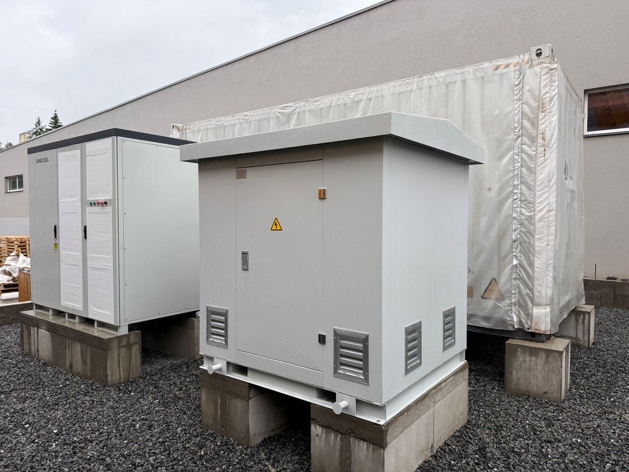 Dodávka bateriového úložiště o kapacitě 5 MWh ve Svitavách dokončena